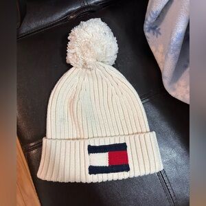 Tommy Hilfiger Beenie in cream